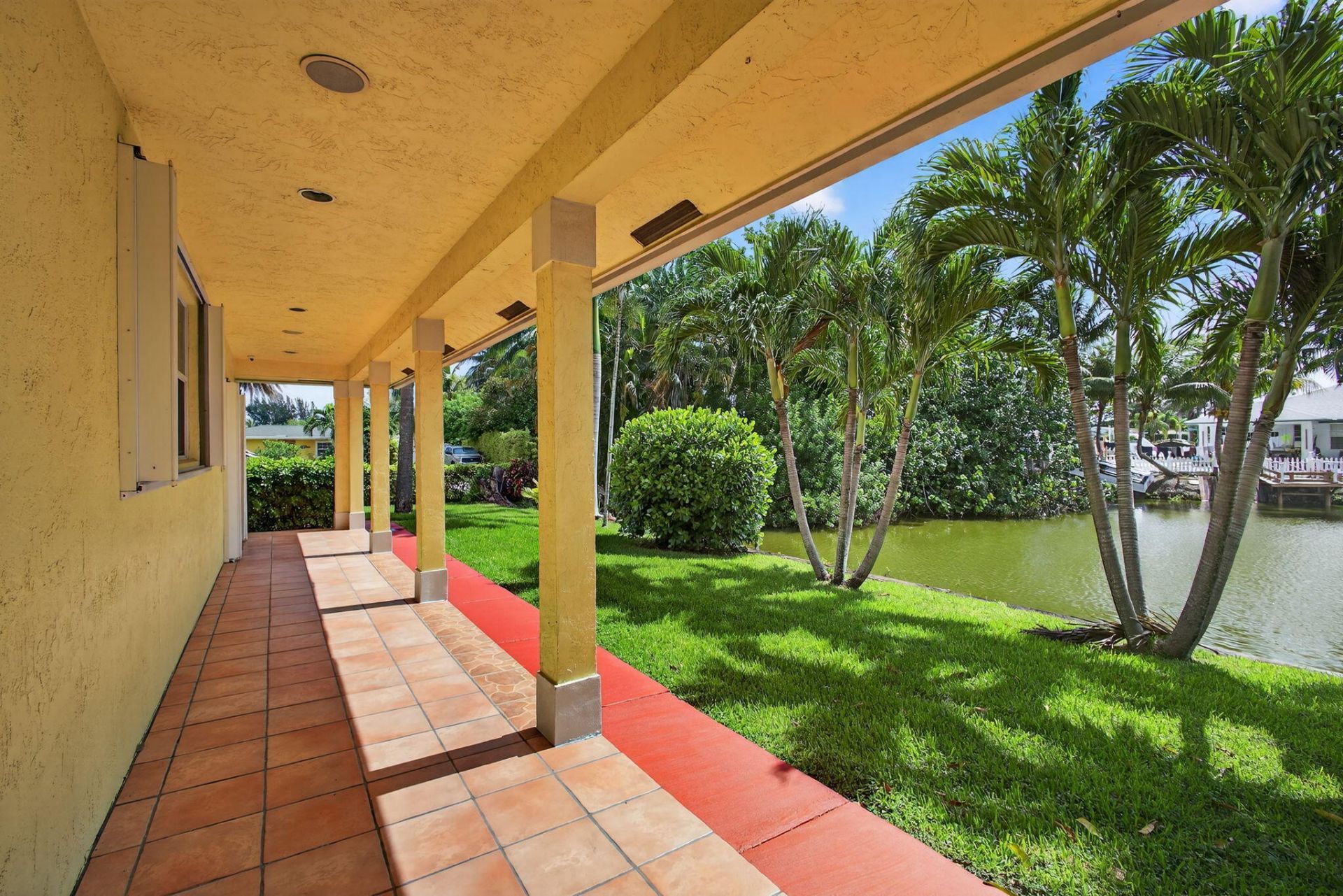 1052 W Shore Drive, West Palm Beach, FL 33406 Photo