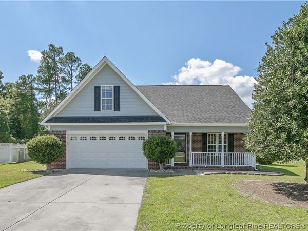 112 Nesting Lane, Raeford, NC 28376