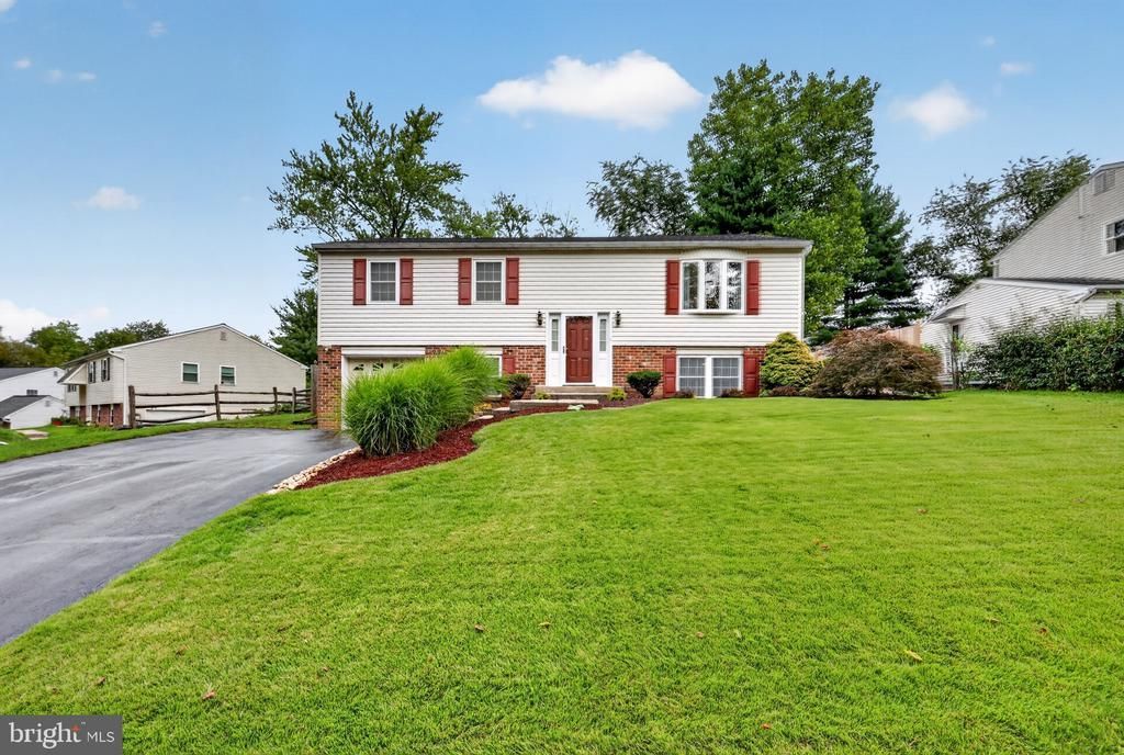 922 MENNONITE ROAD , ROYERSFORD, PA 19468