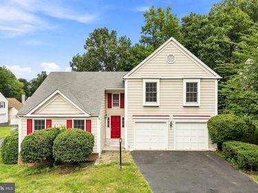 4354 CHAMBORD LANE, WOODBRIDGE, VA 22192