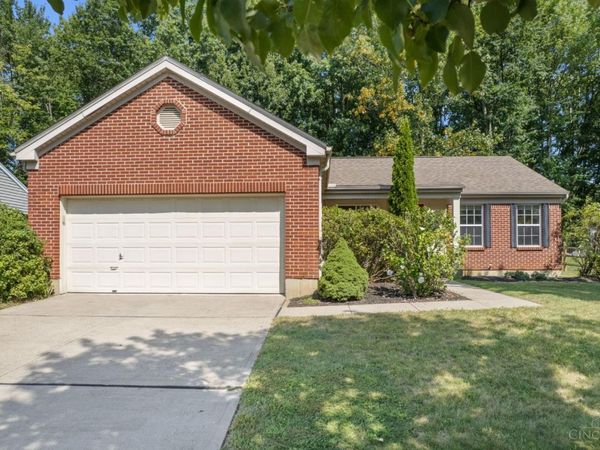 1518 Creekside Road, Amelia, OH 45102