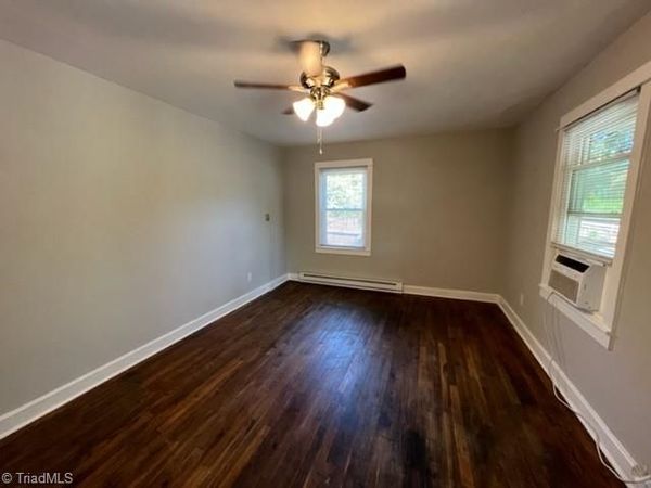 1006 W Bessemer Avenue , Greensboro, NC 27408