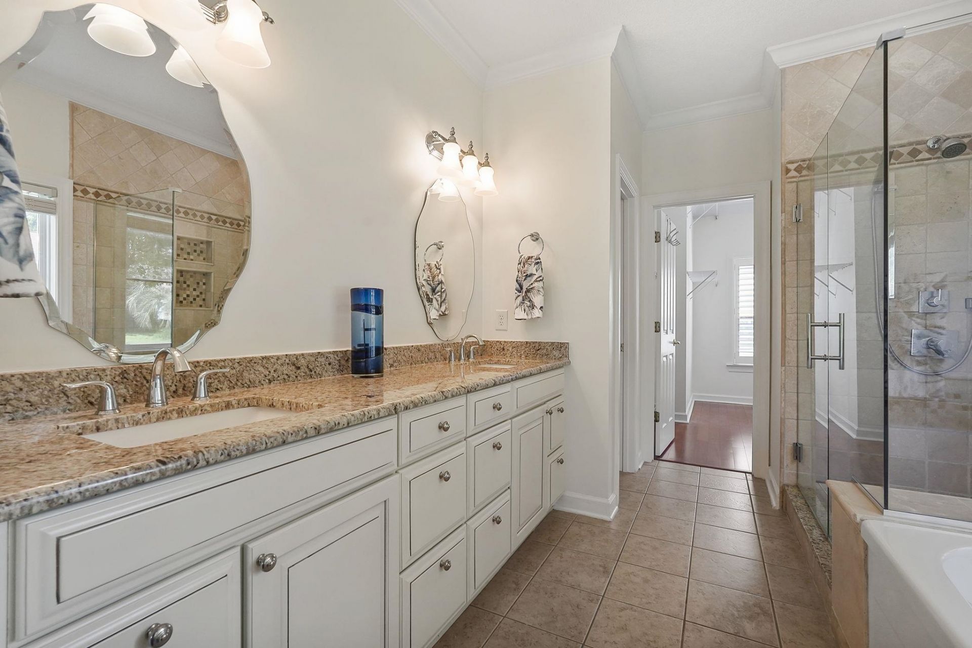 126 Hartley Pl.  Photo 18