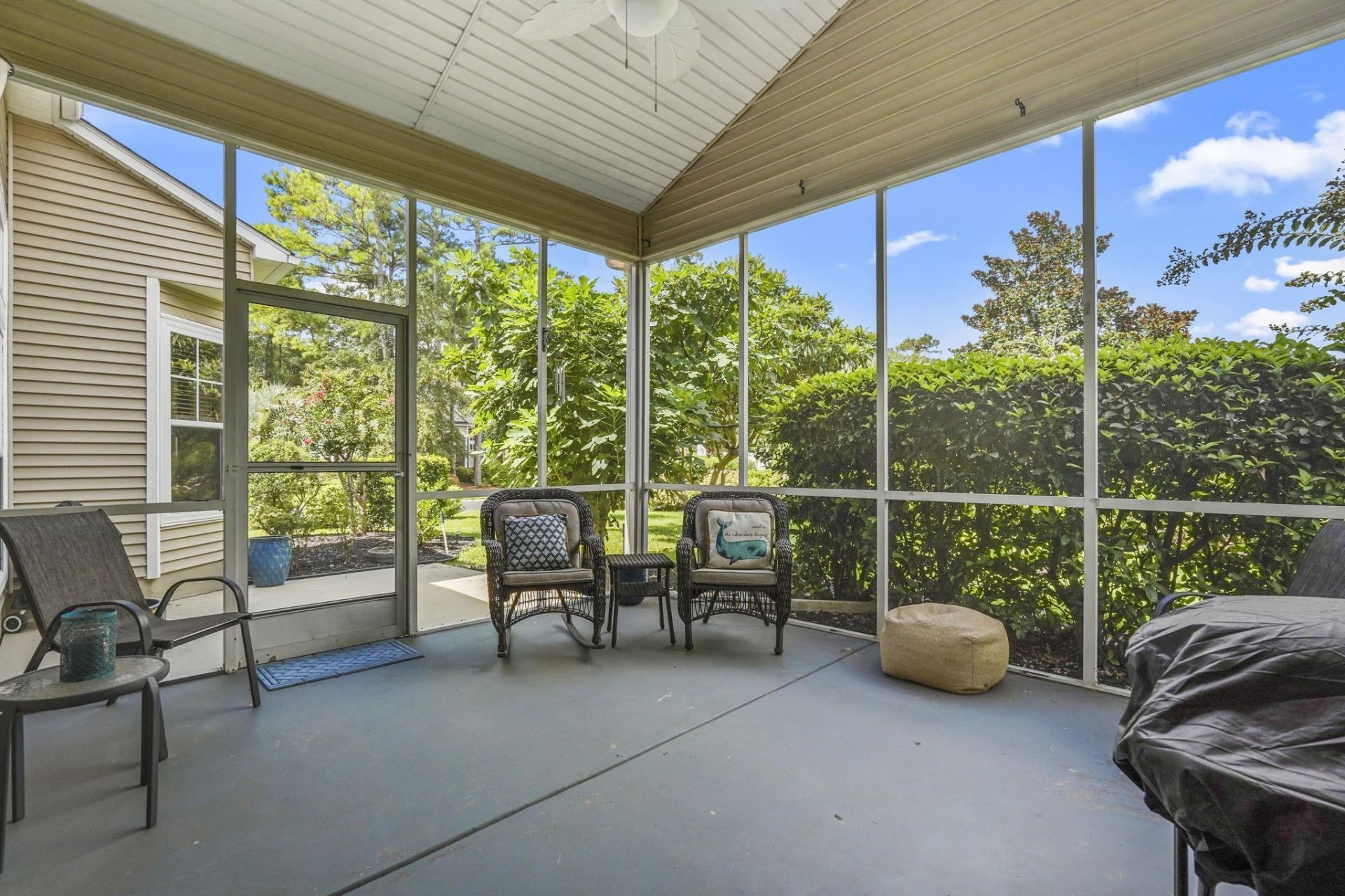 126 Hartley Pl.  Photo 27