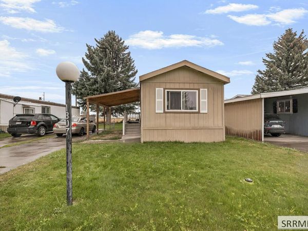 1807 Pinewood Drive, IDAHO FALLS, ID 83401