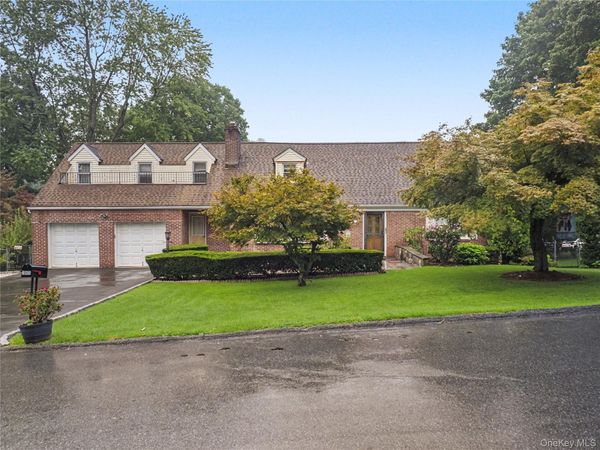 145 Arthur Avenue, Thornwood, NY 10594