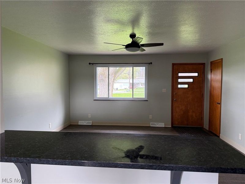 12922 Fountain Court, Strongsville, OH 44136 Photo 5