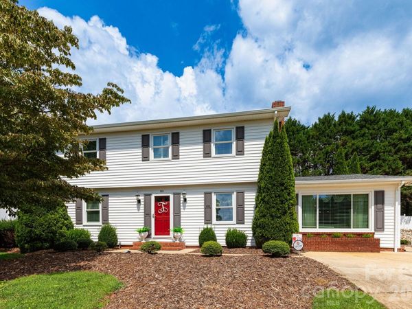 84 Portcrest Heights , Marion, NC 28752