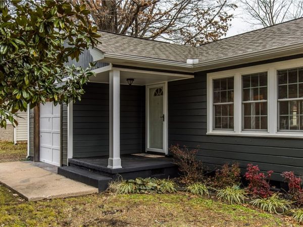 315 S Seward , Siloam Springs, AR 72761