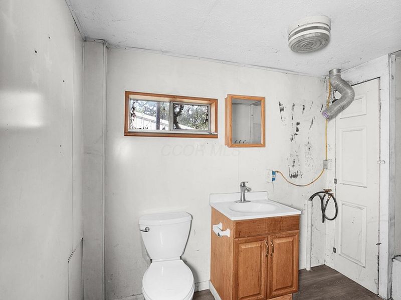 24731 Pole Ridge Road, South Bloomingville, OH 43152 Photo 14