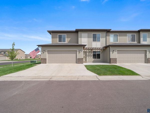 7709 S Townsley Ave, Unit 1, Sioux Falls, SD 57108