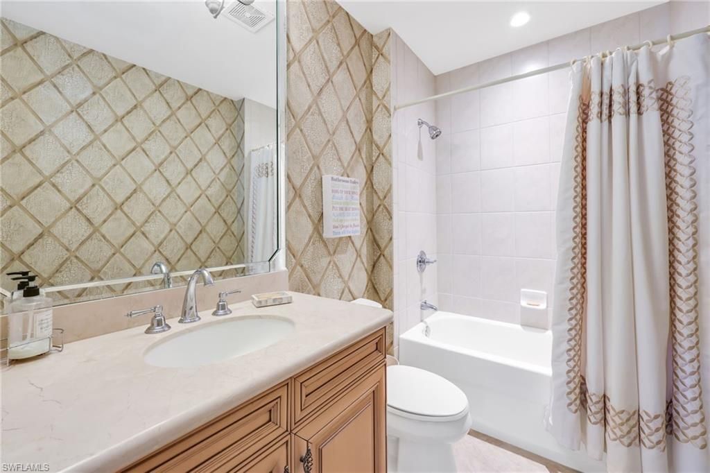 545 Avellino Isles Cir, Unit 29102, Naples, FL 34119 Photo