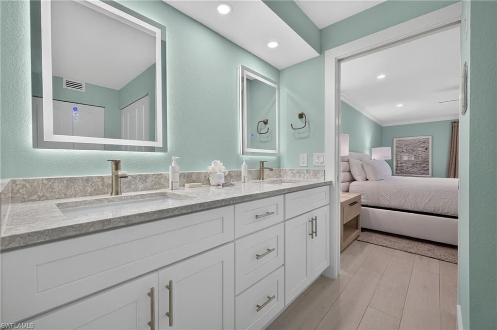 2445 W Gulf Dr, Unit A2, Sanibel, FL 33957 Photo