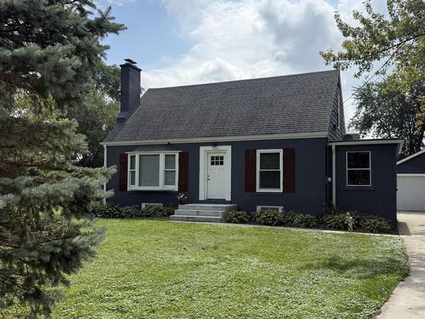 223 W State ROAD, North Prairie, WI 53153