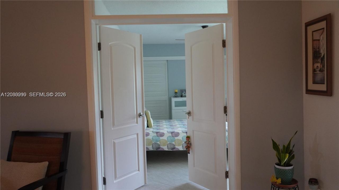 800 S Hollybrook Dr , Unit 305, Pembroke Pines, FL 33025 Photo