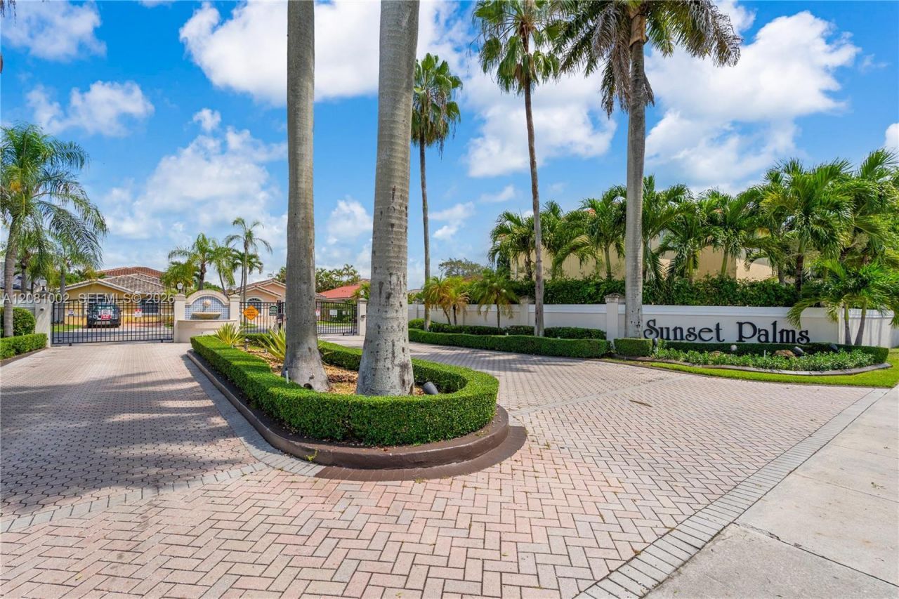 7501 SW 108th Ave , Miami, FL 33173 Photo