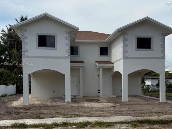 1152 NW 115, Miami, FL 33150