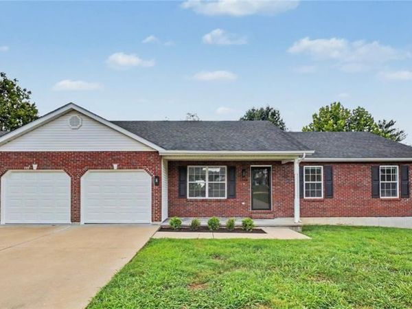 2148 Martina Drive, Washington, MO 63090