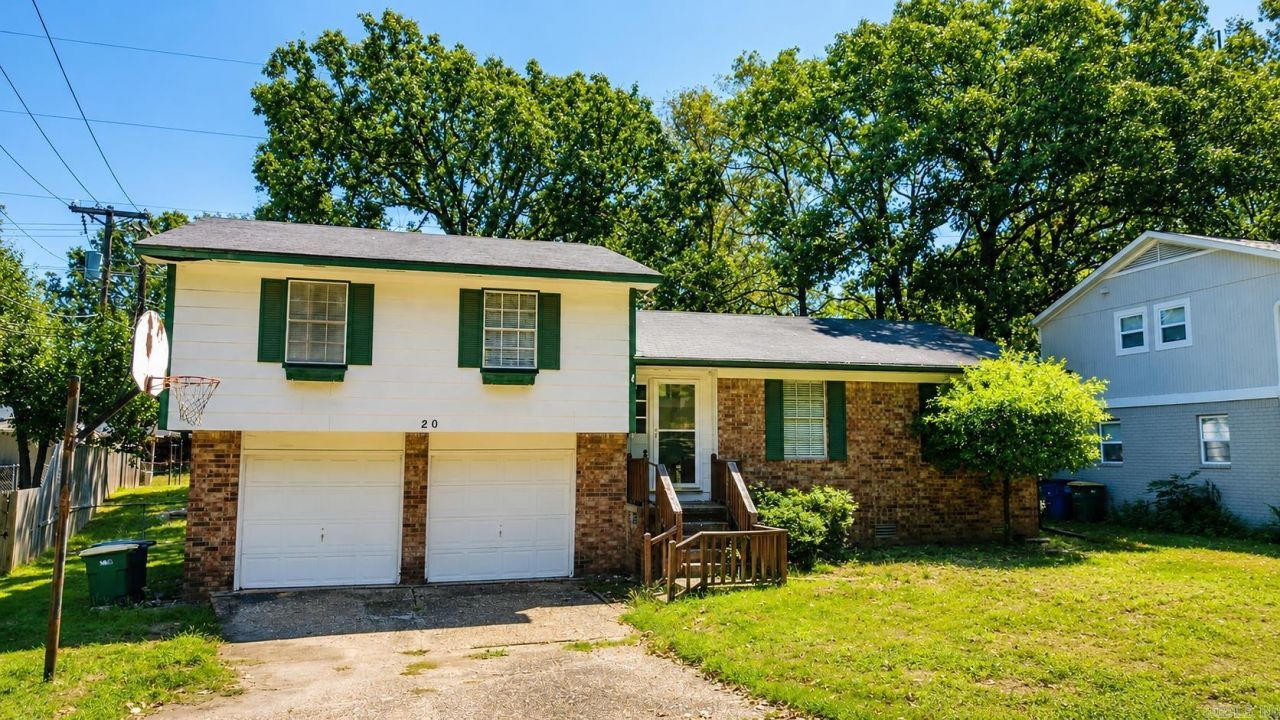 6320 Tall Chief Drive North Little Rock, AR 72116