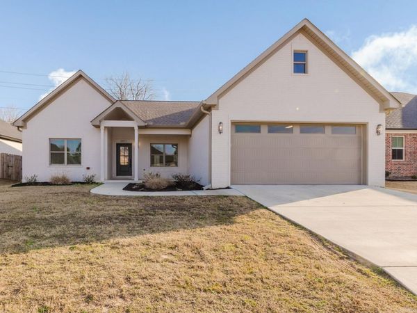 3871 Spencer Crossing Dr , Benton, AR 72019