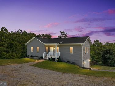1410 GRAVELTOWN ROAD, QUICKSBURG, VA 22847