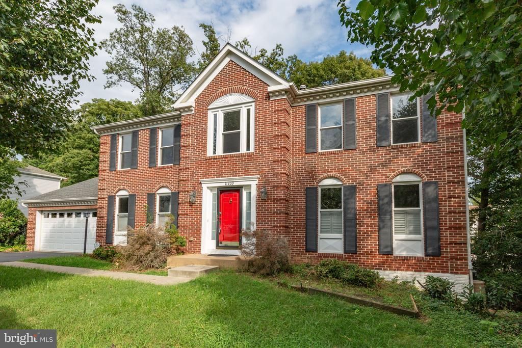 11209 Springfield Drive , Fredericksburg, VA 22408 Main Photo