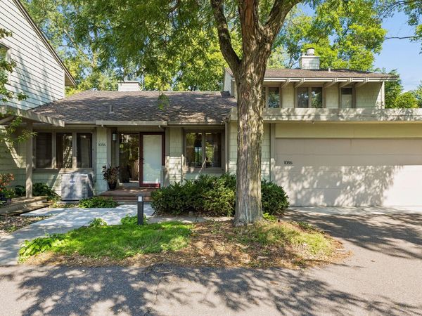 1086 Cedar View Drive , Minneapolis, MN 55405