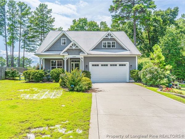 125 Bree Court, Aberdeen, NC 28315