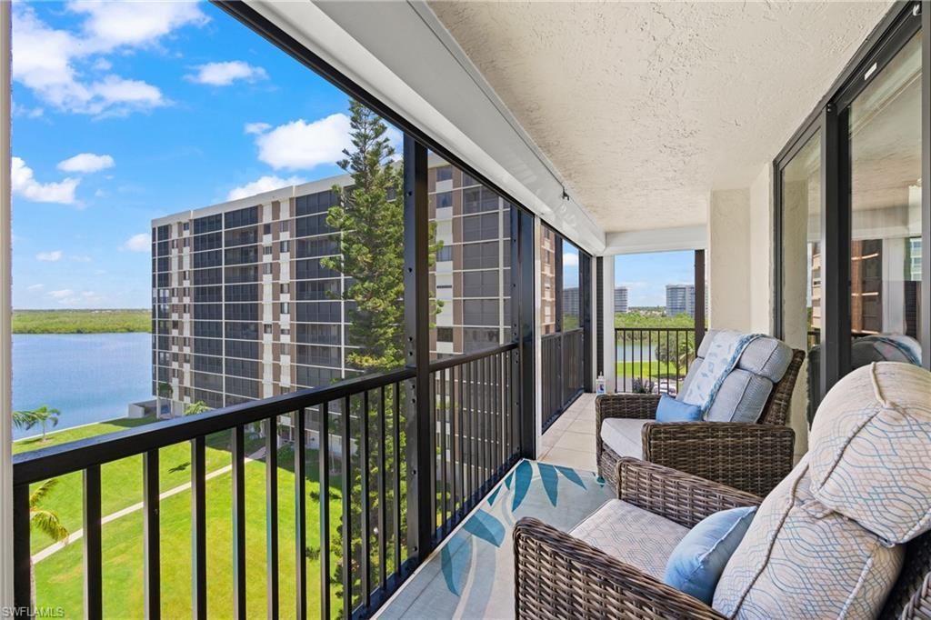 15 Bluebill Ave , Unit 606, Naples, FL 34108 Photo