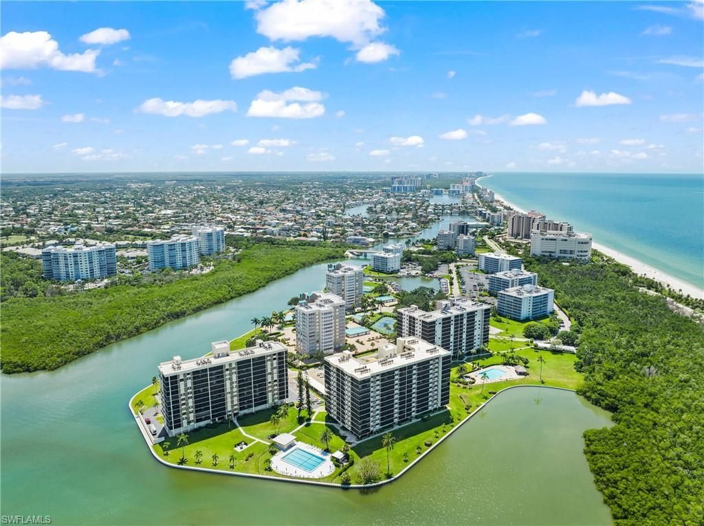 15 Bluebill Ave , Unit 606, Naples, FL 34108 Photo