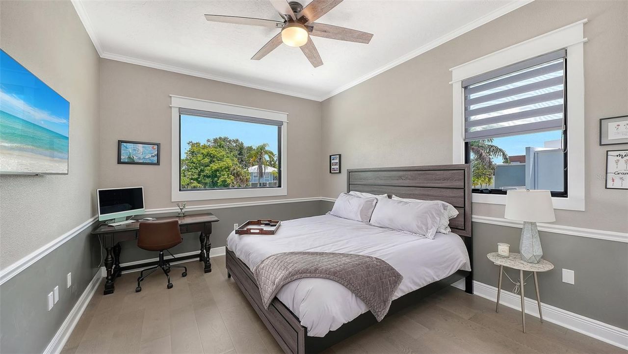 7418 Westmoreland Drive, Sarasota, FL 34243 Photo