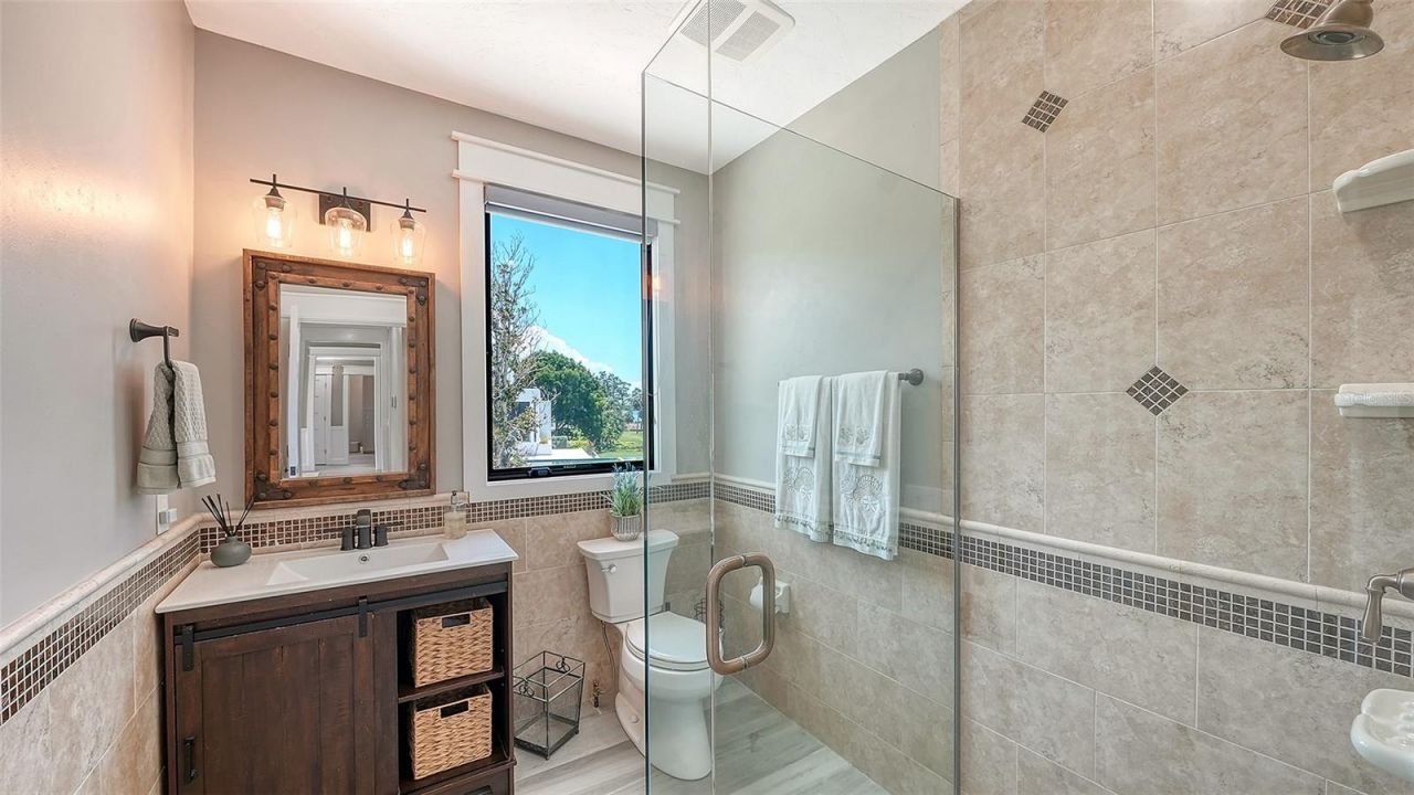 7418 Westmoreland Drive, Sarasota, FL 34243 Photo