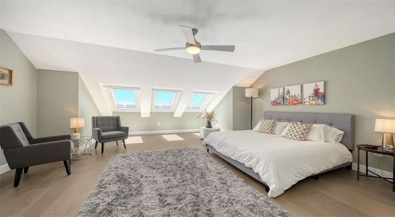 7418 Westmoreland Drive, Sarasota, FL 34243 Photo