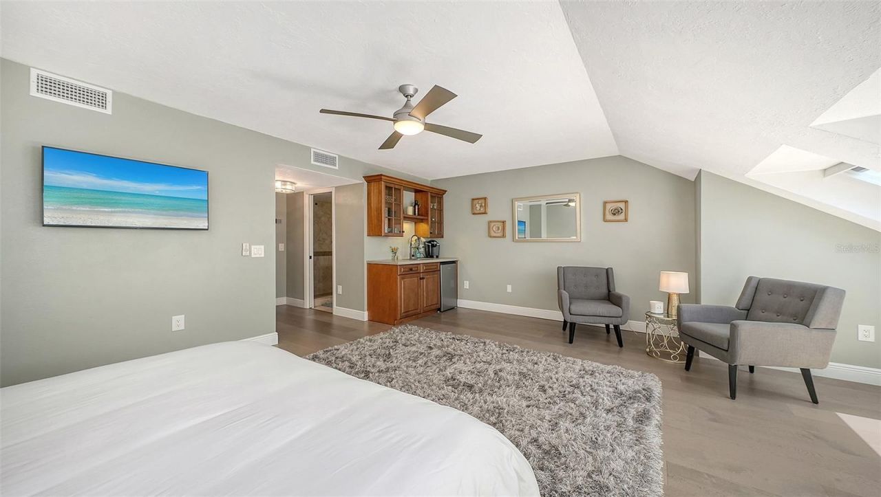 7418 Westmoreland Drive, Sarasota, FL 34243 Photo