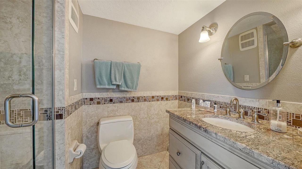 7418 Westmoreland Drive, Sarasota, FL 34243 Photo
