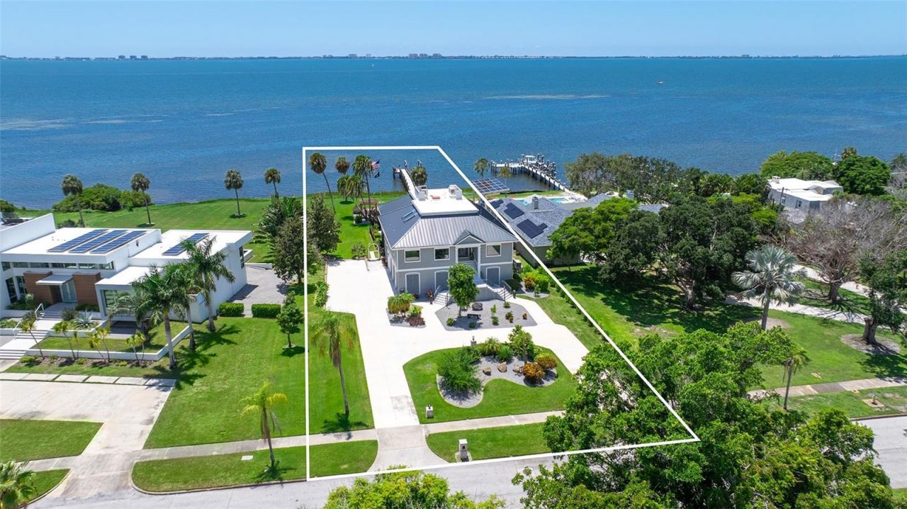 7418 Westmoreland Drive, Sarasota, FL 34243 Photo