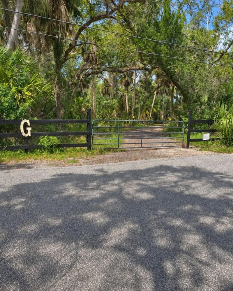 3217 Shine Lane, Spring Hill, FL 34607 Photo