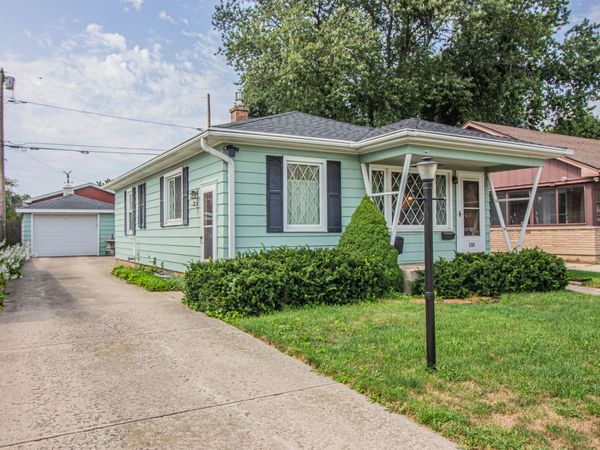 226 Merten Ave, Racine, WI 53405