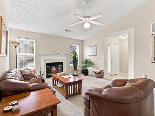 6675 Eagle Ridge Lane , Canal Winchester, OH 43110