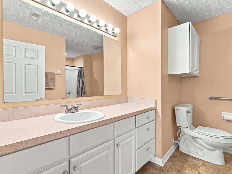 6675 Eagle Ridge Lane, Canal Winchester, OH 43110 Photo 18