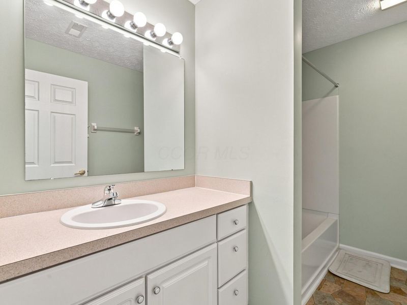 6675 Eagle Ridge Lane, Canal Winchester, OH 43110 Photo 23