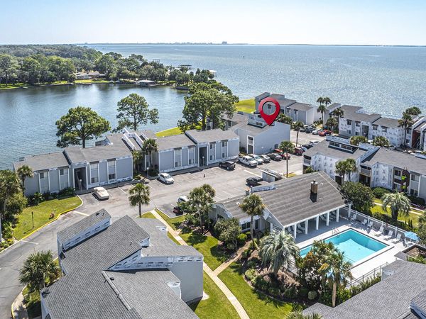 101 Old Ferry Road, Unit 27B, Shalimar, FL 32579