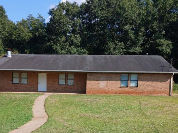 200 Tanglewood Drive, Unit B, Monroe, GA 30656
