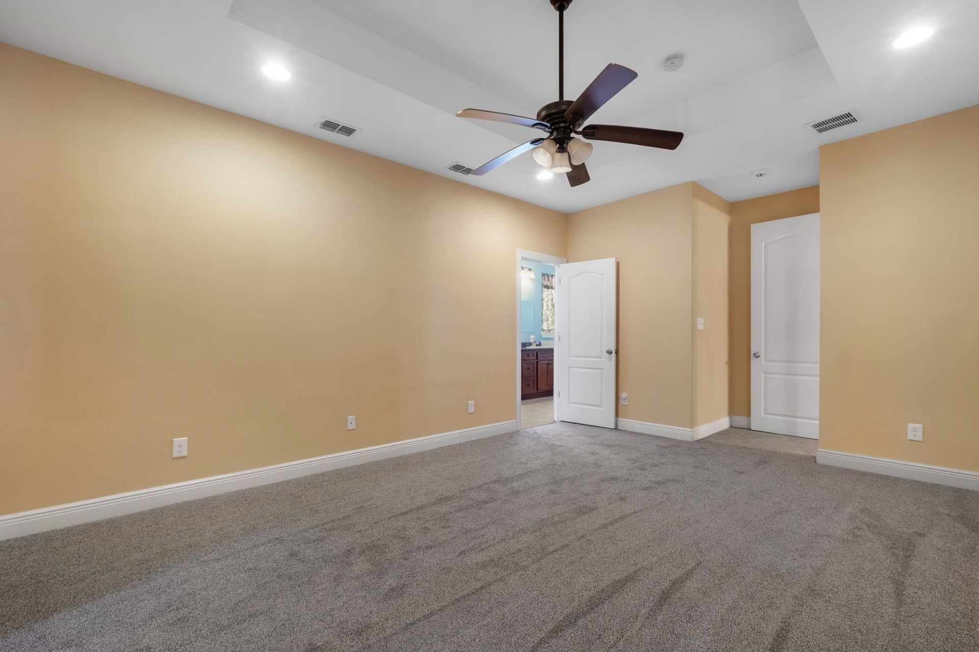 635 Sparkleberry Boulevard, Quincy, FL 32351 Photo