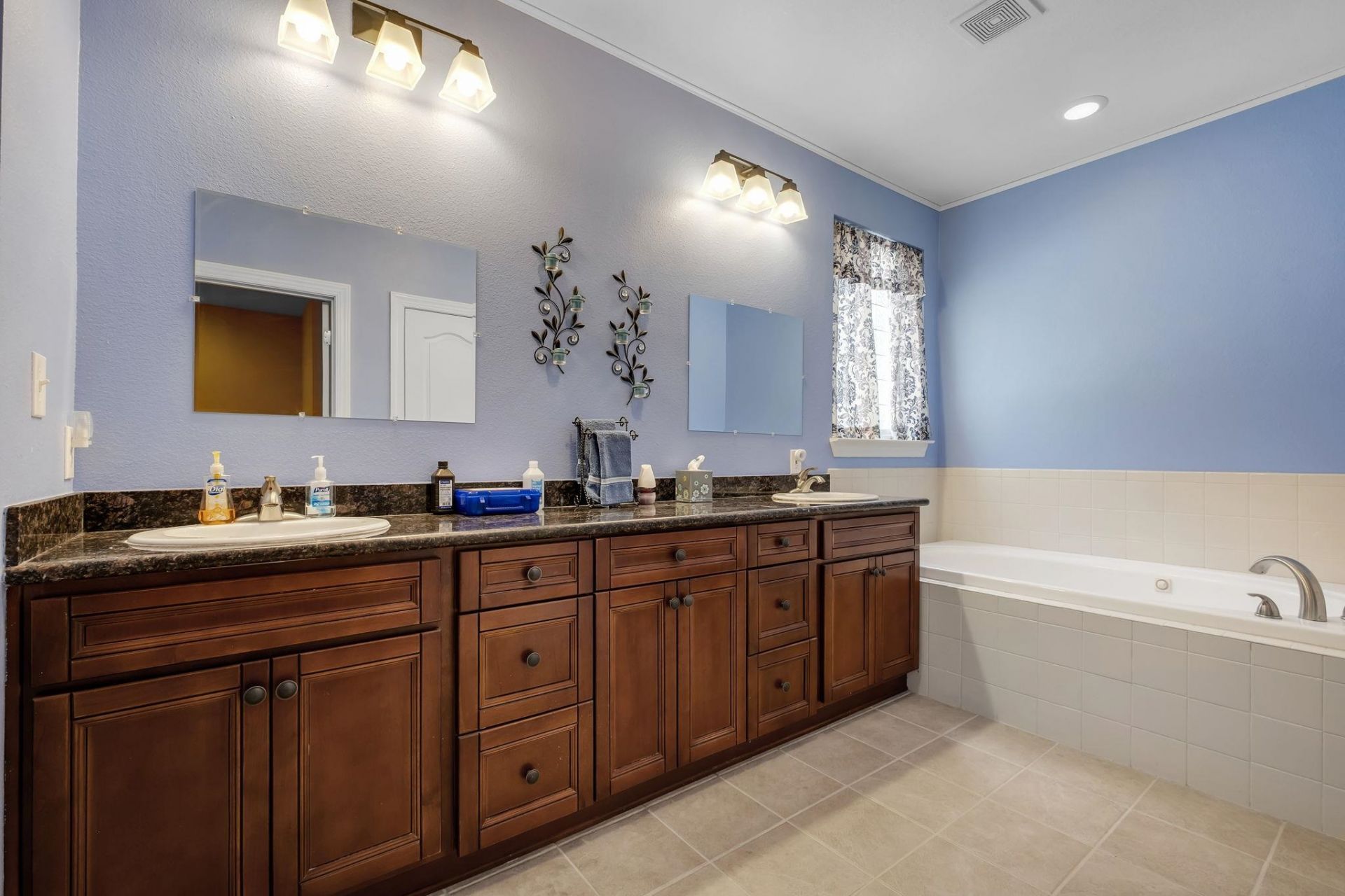 635 Sparkleberry Boulevard, Quincy, FL 32351 Photo