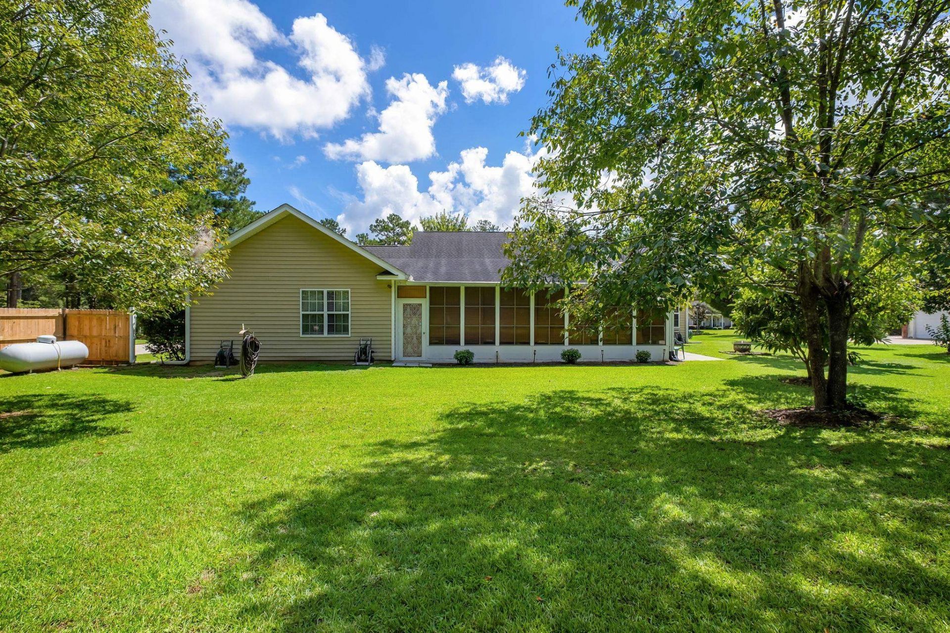 635 Sparkleberry Boulevard, Quincy, FL 32351 Photo