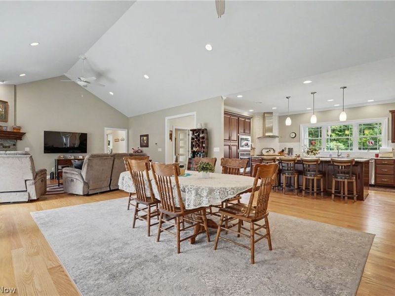 9619 Limeridge Road, Mantua, OH 44255 Photo 12