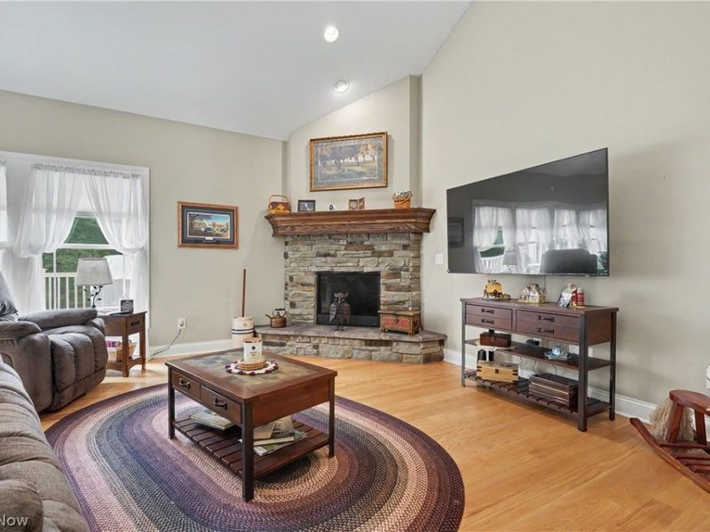 9619 Limeridge Road, Mantua, OH 44255 Photo 18