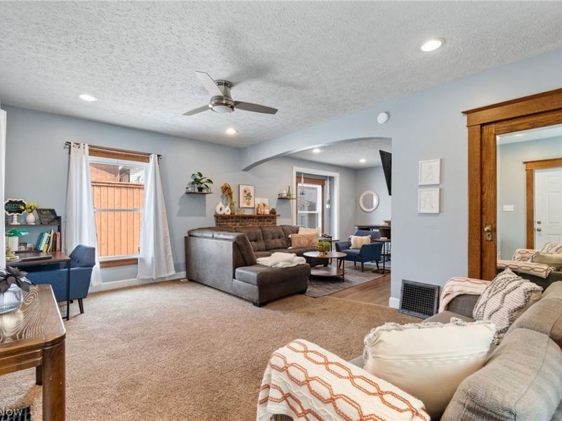 218 W North Street, Wooster, OH 44691 Photo 4