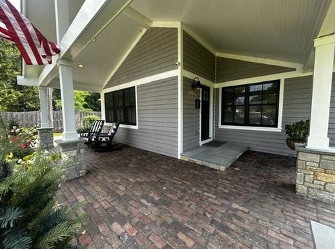 Main Photo